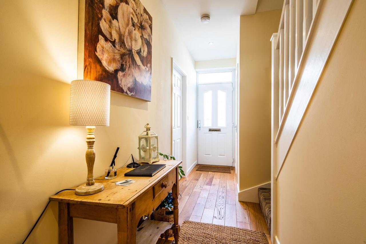 Buxton Centre Cosy Cottage With Free Secure Parking Extérieur photo
