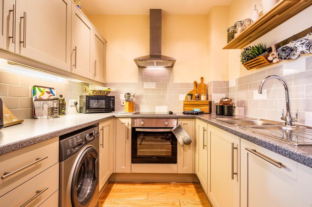 Buxton Centre Cosy Cottage With Free Secure Parking Extérieur photo