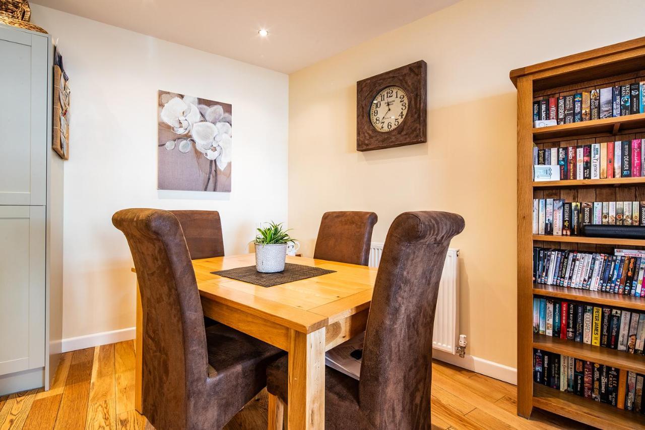 Buxton Centre Cosy Cottage With Free Secure Parking Extérieur photo