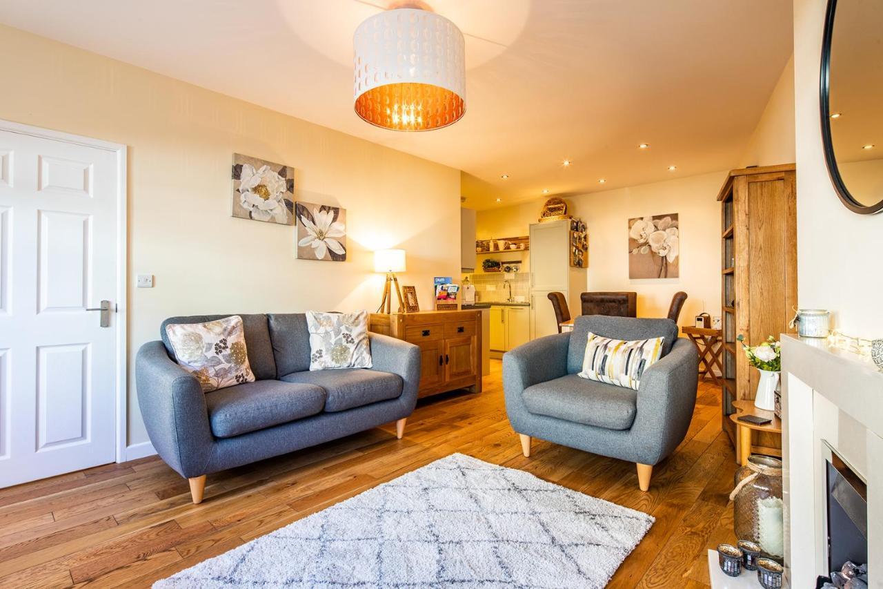 Buxton Centre Cosy Cottage With Free Secure Parking Extérieur photo